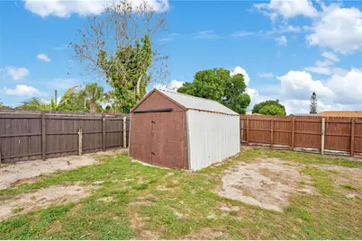 867 Banks Street NW, Palm Bay, FL 32907 - Photo 25