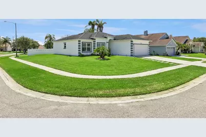 2713 Wortham Lane, Kissimmee, FL 34744 - Photo 3