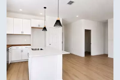 980 Tahiti Avenue SE, Palm Bay, FL 32909 - Photo 3