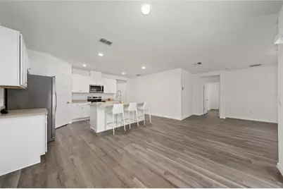 698 Park Place Boulevard, Davenport, FL 33837 - Photo 11