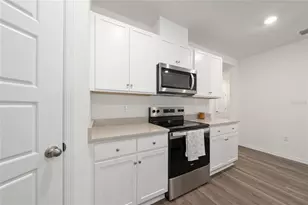698 Park Pl Blvd, Davenport, FL 33837 - Photo 7