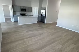 1049 Foreshore Ln, Haines City, FL 33844 - Photo 9
