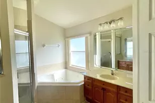 2370 Hinsdale Dr, Kissimmee, FL 34741 - Photo 29