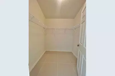2370 Hinsdale Drive, Kissimmee, FL 34741 - Photo 25