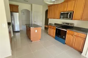 2370 Hinsdale Dr, Kissimmee, FL 34741 - Photo 11