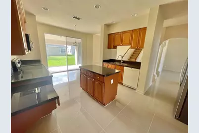 2370 Hinsdale Drive, Kissimmee, FL 34741 - Photo 9