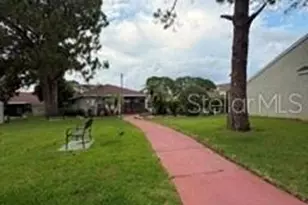108 Pine Island Cir, Kissimmee, FL 34743 - Photo 11
