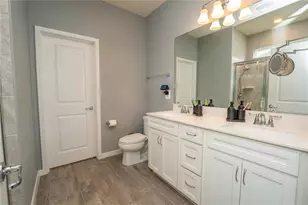 9683 Brown Burrow St, Orlando, FL 32829 - Photo 17
