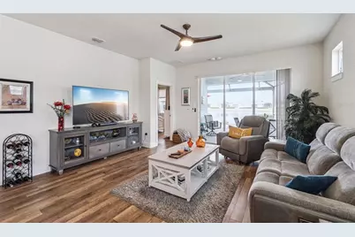 2732 Cherry Blossom Loop, Saint Cloud, FL 34771 - Photo 5