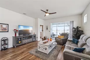 2732 Cherry Blossom Loop, Saint Cloud, FL 34771 - Photo 5