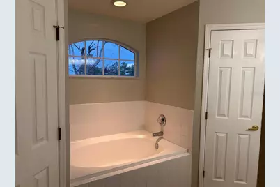 669 Sierra Circle, Davenport, FL 33837 - Photo 9