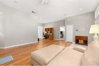 2931 Paddington Way, Kissimmee, FL 34747 - Photo 9