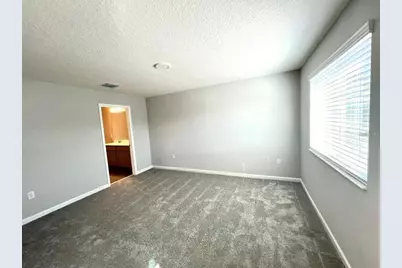 2774 Narcoossee Commons Way, Saint Cloud, FL 34771 - Photo 11