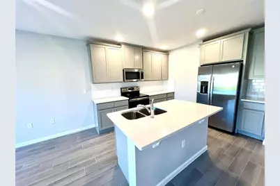 2774 Narcoossee Commons Way, Saint Cloud, FL 34771 - Photo 5