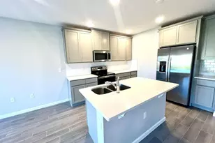 2774 Narcoossee Cmns Wy, Saint Cloud, FL 34771 - Photo 5