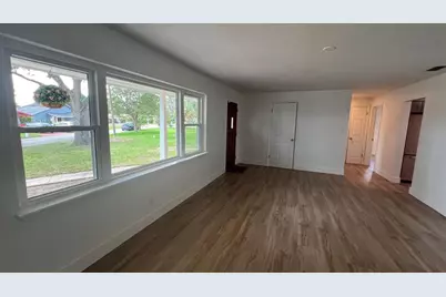 2760 Sunset Drive NW, Winter Haven, FL 33881 - Photo 9