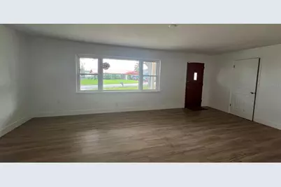 2760 Sunset Drive NW, Winter Haven, FL 33881 - Photo 5