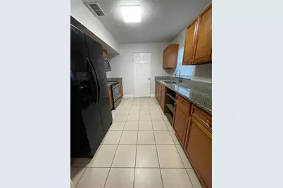 2319 Carlton Drive, Orlando, FL 32806 - Photo 9
