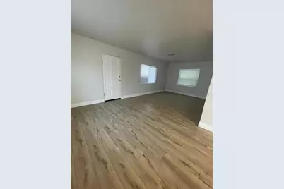 2319 Carlton Drive, Orlando, FL 32806 - Photo 3