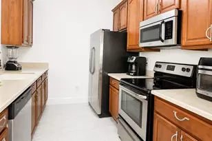 3326 Robert Trent Jones Dr, Orlando, FL 32835 - Photo 11