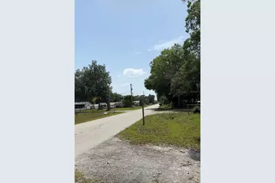 5585 Lake Lizzie Drive, Saint Cloud, FL 34771 - Photo 21