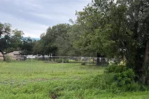 5585 Lake Lizzie Dr, Saint Cloud, FL 34771 - Photo 13