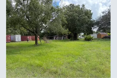 5585 Lake Lizzie Drive, Saint Cloud, FL 34771 - Photo 11