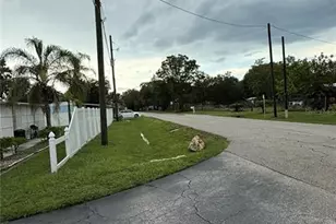 5585 Lake Lizzie Dr, Saint Cloud, FL 34771 - Photo 23