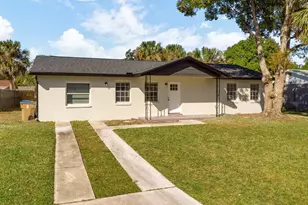 140 Juarez Dr, Kissimmee, FL 34743 - Photo 3