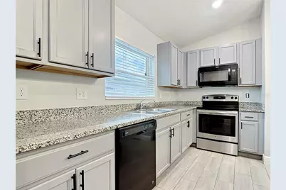 3040 Lakes Crest Avenue, Saint Cloud, FL 34772 - Photo 29