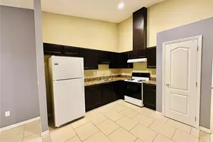 1013 King St, Kissimmee, FL 34741 - Photo 3