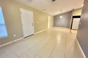 1013 King St, Kissimmee, FL 34741 - Photo 3