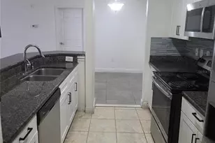 5536 Metrowest Blvd, Orlando, FL 32811 - Photo 11