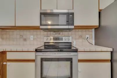 2432 King Oak Court, Saint Cloud, FL 34769 - Photo 13