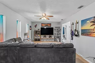 6114 Wendel Way, Lakeland, FL 33813 - Photo 7