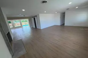 1822 Banyan Tree Dr, Edgewater, FL 32132 - Photo 9