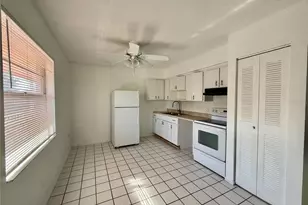 733 Michigan Ct, Saint Cloud, FL 34769 - Photo 5