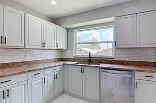 4925 Marla Ave, Lakeland, FL 33812 - Photo 7