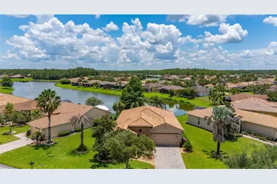 394 Monterey Street, Kissimmee, FL 34759 - Photo 3
