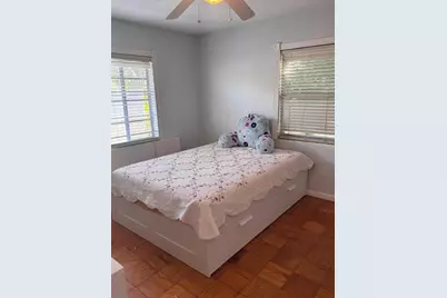210 Baker Avenue, Clearwater, FL 33755 - Photo 15