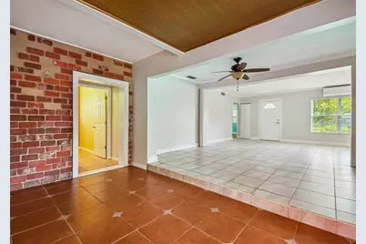 210 Baker Avenue, Clearwater, FL 33755 - Photo 13