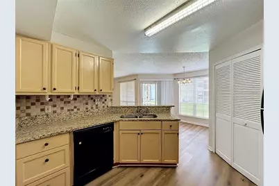 4817 Normandy Place #105, Orlando, FL 32811 - Photo 9