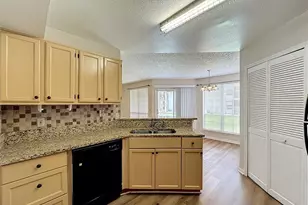 4817 Normandy Pl, Orlando, FL 32811 - Photo 9