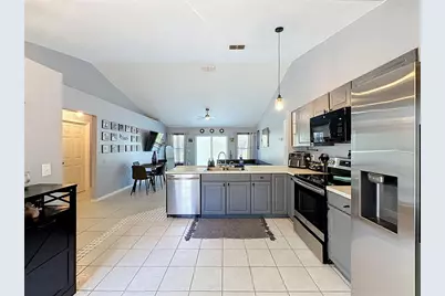 240 Sunrise Rd, Davenport, FL 33837 - Photo 7