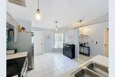 240 Sunrise Rd, Davenport, FL 33837 - Photo 11