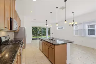2447 Yellow Brick Rd, Saint Cloud, FL 34772 - Photo 9