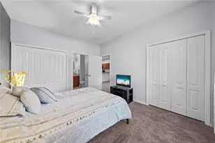 1779 Barton Towne Cir, Saint Cloud, FL 34769 - Photo 19