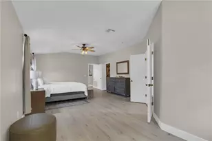 13051 Moss Park Ridge Dr, Orlando, FL 32832 - Photo 37