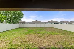 621 Chatham Walk Dr, Ruskin, FL 33570 - Photo 37