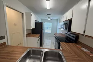 850 E Lime St, Lakeland, FL 33801 - Photo 11